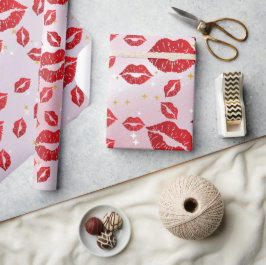 Romantic chic luxe red lips presentpapper