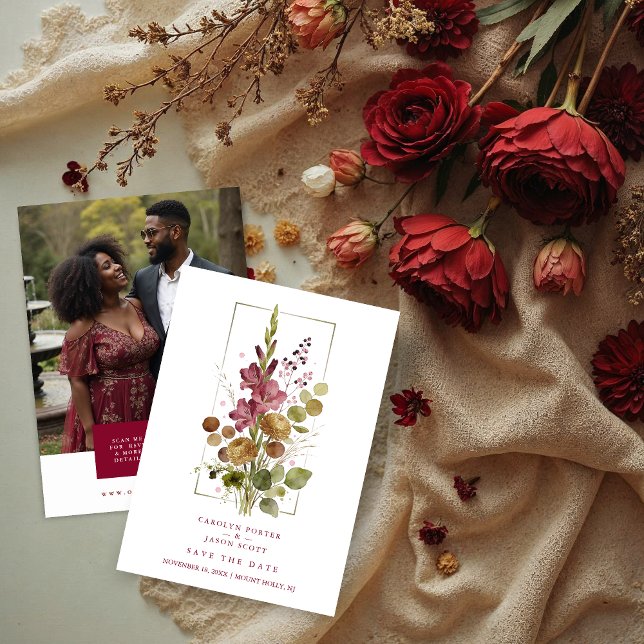 Romantic Chic Rustic Botanical Wildflowers Wedding Spara Datumet (Romantic Rustic Botanical Wildflowers Bunch Wedding Save the Date Card Design.)