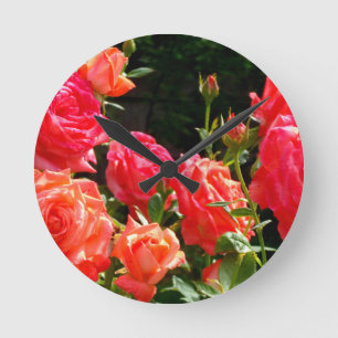 Romantic Coral Ro Rund Klocka