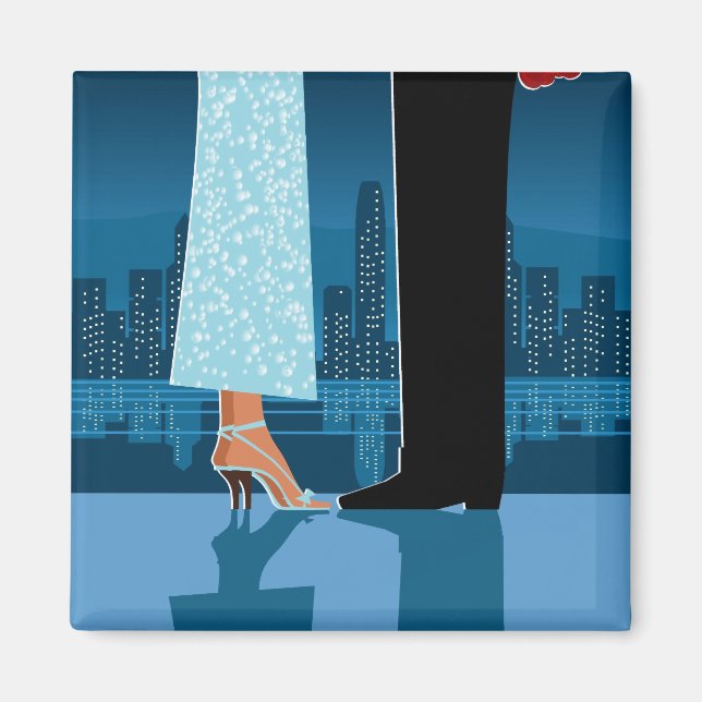 Romantic Couple in City Magnet (Framsidan)