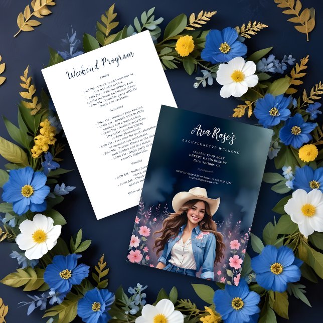 Romantic Cowgirl Pink Flowers Bachelorette Weekend Inbjudningar (Romantic Cowgirl on Dark Background with Pink Flowers Bachelorette Weekend Invitation Card. )