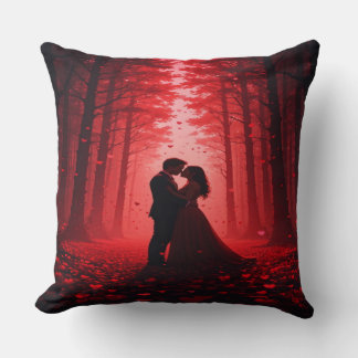 Romantic Forest Couple Pillow & Gift. Kudde