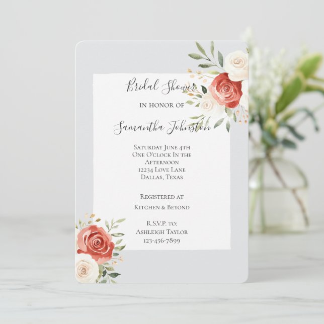 Romantic Grey Red Cream Roses Bridal Shower Inbjudningar (Stående Fram)