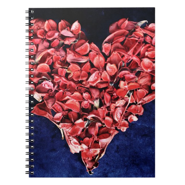 Romantic Kärlek Ro Petal Red Heart Anteckningsbok (Framsidan)