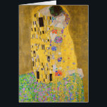 Romantic Kiss Painting Gustav Klimt återställd Hälsningskort<br><div class="desc">Ta en titt på vårt nyaste hälsningskort för konst med Gustav Klimts berömd av kärlek, The Kiss. Kiss (Älskare) målades av den österrikiska symbolmålaren Gustav Klimt mellan 1907 och 1908, höjdpunkten för hans "gyllene period", när han målade ett antal verk i ett liknande gyldat stil. Målningen betraktas allmänt som ett...</div>