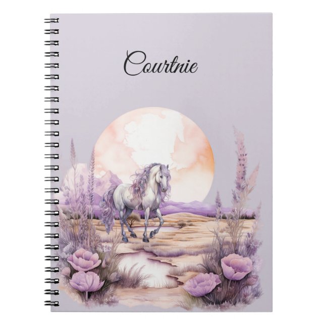 Romantic Lavender White Horse Anteckningsbok (Framsidan)