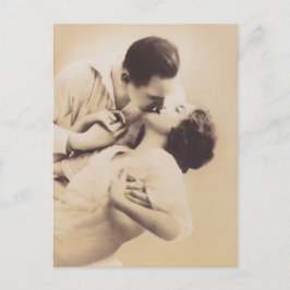 Romantic Love Couple Kissing vintage illustration Vykort