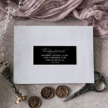 Romantic Mörk Black Guest Adressetiketters Klistermärken<br><div class="desc">De här romantiska mörken svarta gästadressetiketterna i bröllop är perfekt för ett enkelt bröllop. Den moderna klassiska designen har finare-snurrar och vitaktiga blomningar med en elegant-handskriven typografi på mörkens svarta bakgrund. Anpassa varje etikett med gästernas namn och adress. 21 etiketter per lakan. Lägg till varje lakan som du behöver i...</div>