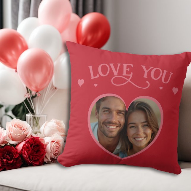 Romantic Red Valentines Personlig Kärlek Kudde (Romantic Red Valentine’s Personalized Love Throw Pillow)