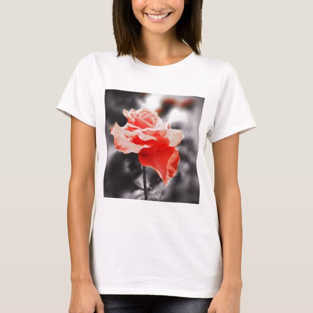 Romantic Ro Flowers #2 T Shirt (Framsida)