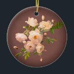 Romantic Ro Personlig Ornament<br><div class="desc">Romantiskt Ro på mörkens röda bakgrund,  personligens ornament.</div>