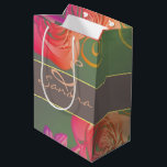 Romantic Ro w/Namn<br><div class="desc">Om hon kärlek rosor,  romantiska pinkar och gröntar,  särskilt på sin gåva,  så kanske Zazzles presentpåsar som donerar min originalgrafik från ro bara är det omslag du är tittar för!</div>