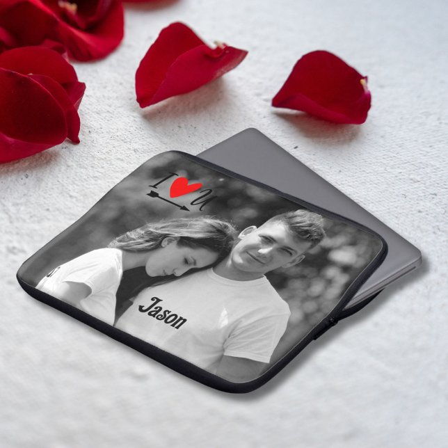 Romantic Valentine par Photo I Red Heart U Namn Laptop Fodral (Skapare uppladdad)