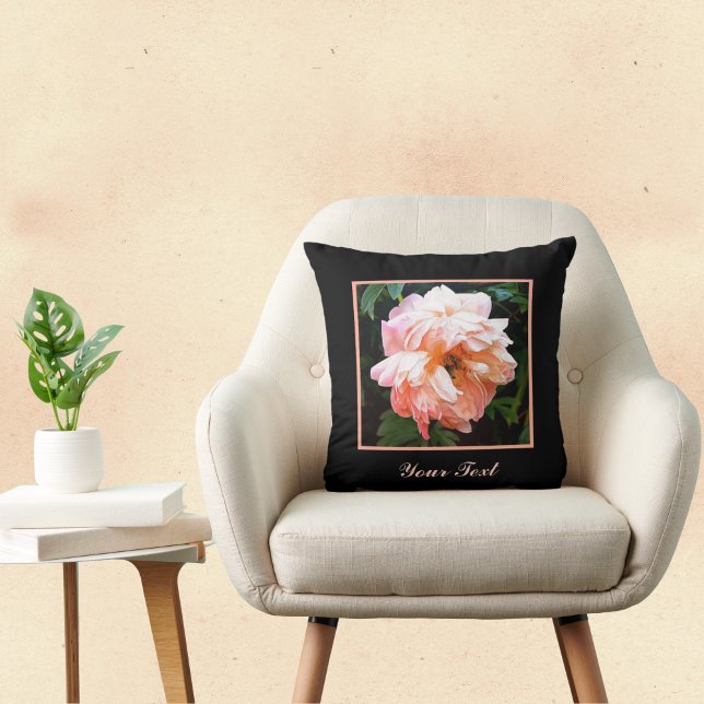 Romantic Vår Peach Peony på Black Personlig Kudde (Skapare uppladdad)
