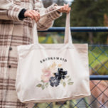 Romantic Watercolor Navy Blommigts Bridesmaid Tygkasse<br><div class="desc">Romantiska vattenfärgsflottan Blommigtar Bröllop Vänd tacket Ditt kort #handmålad blommigt #romantiska botaniska #blommigt bröllopsinbjudningar #vår bröllop #elegant #formell bröllop #bröllop #elegant bröllop #romantiskt bröllop #</div>