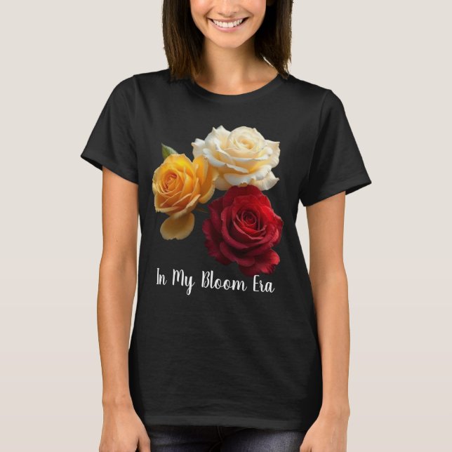 Romantisk blommig grafisk t-shirt (Framsida)