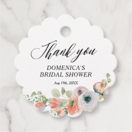 Romantisk bröllopsfest med persikofärgade blommor gåvor etiketter
