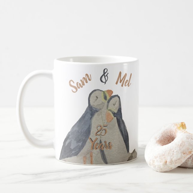 Romantisk Cute-årsdag Birds Watercolor Puffins Kaffemugg (Med munk)