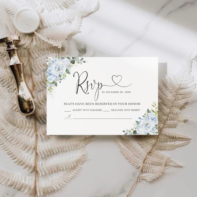 Romantisk ljusblå blommig bröllops-RSVP-kort OSA Kort (Skapare uppladdad)