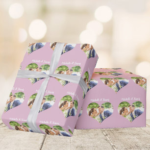 Romantisk mjuk Rosa Ett par fotohjärtans dag Presentpapper