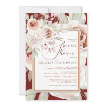 Romantisk rosa ros på burgunderröd BRÖLLOPSFIRANDE