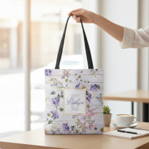 Romantisk Rustik Lila Blommig Ladugård Trä Monogra