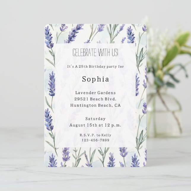 Romantisk Söt Lila Lavender Blommigt Födelsedag Inbjudningar (Stående Fram)