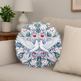 Romantiska duvor & blomsterhjärtmandala rund kudde