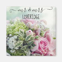 Romantiska herr- och fru-rosa rosblommiga bröllop