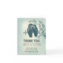 romantiska kärlekugglor kopplar ihop bröllop