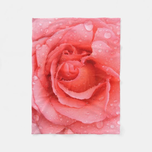 Romantiska röda rosa ros vatten droppar fleecefilt (Framsidan)