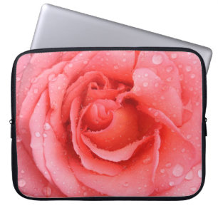 Romantiska röda rosa ros vatten droppar laptop sleeve