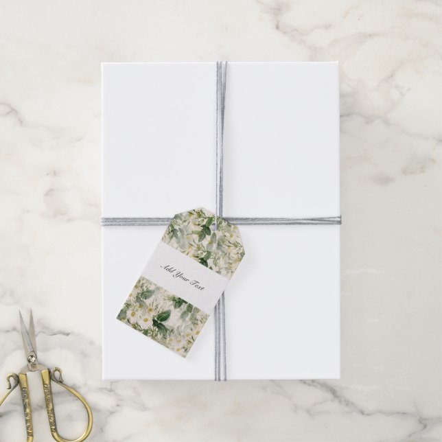 Romantiska släta vita blommor och gröna blad presentetikett (Med Snöre)