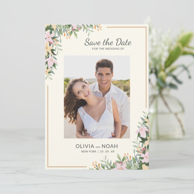 Romantiskt Blommigt Foto Spara Datum Datumet (Stående Fram)