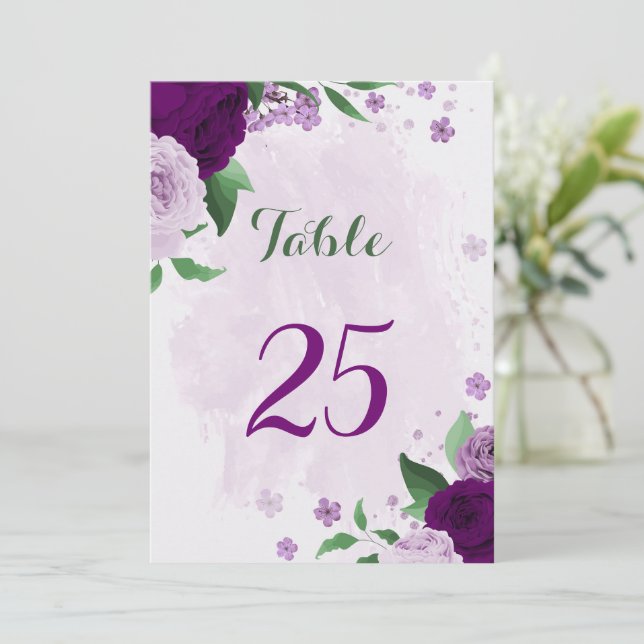 Romantiskt bordsnummer-kort för grönt lila blommor inbjudningar (Stående Fram)