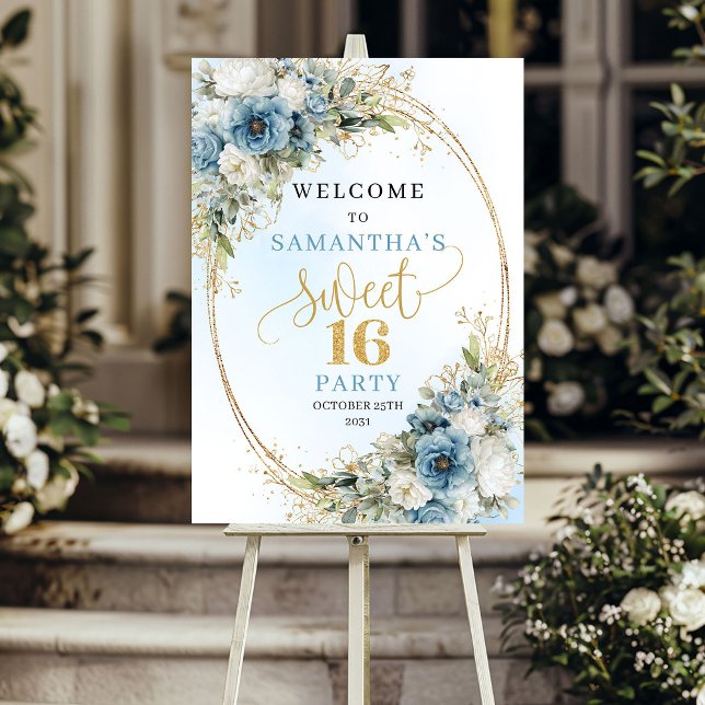 Romantiskt dammigt blått blomstermärke välkomstsky poster (Romantic Dusty Blue Floral Sweet 16 Welcome Sign)