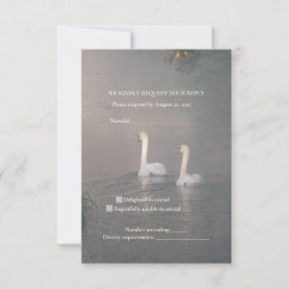 Romantiskt dimmigt svanbröllop RSVP-kort OSA Kort