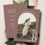 Romantiskt foto Ro Taupe Bröllop Inbjudningar<br><div class="desc">Den här romantiska bröllopsinbjudan från ro innehåller ditt foto på framsidan och dina ceremonier på baksidan. MATCHING-objekt i vår samling.</div>