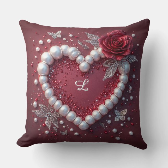 Romantiskt hjärta med pärlbård kudde (Framsida)