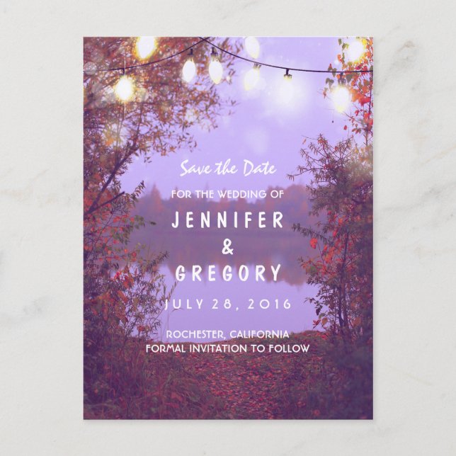 Romantiskt sjö & strängljus spara datum meddelande vykort (Framsida)