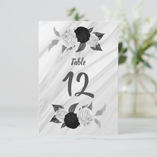 Romantiskt svart & vitt blomsterbordnummer inbjudningar (Stående Fram)