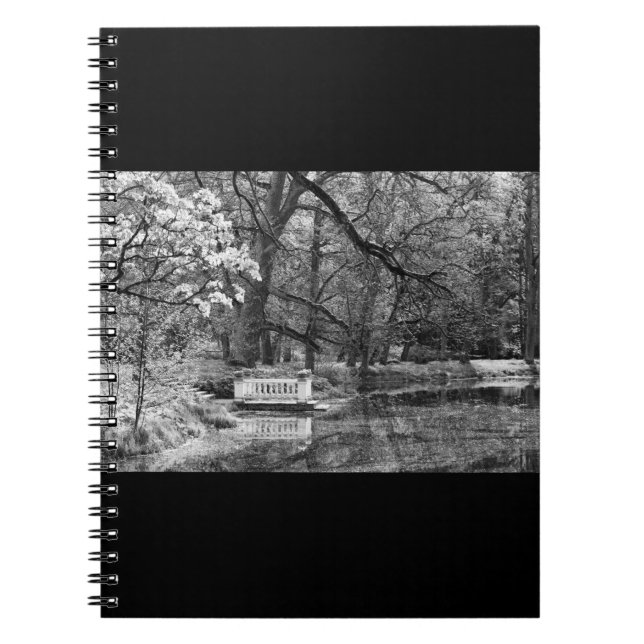 Romatic sjö anteckningsbok (Framsidan)