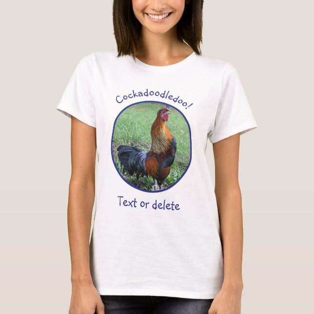 Rooster Crowing Cockadoodledoo Funny  T Shirt (Framsida)