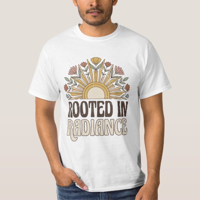 Rootad i strålning Retro Sun Boho T-shirt (Framsida)