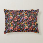 Ropa de cama  Fundas de edredón Prydnadskudde<br><div class="desc">This design was created exclusively for Zazzle, made for those who appreciate the kind of detail that turns a gift or space into something unforgettable. Each flower in this composition doesn’t just decorate—it radiates its own life and color. This is not just a floral arrangement; it’s a celebration of natural...</div>