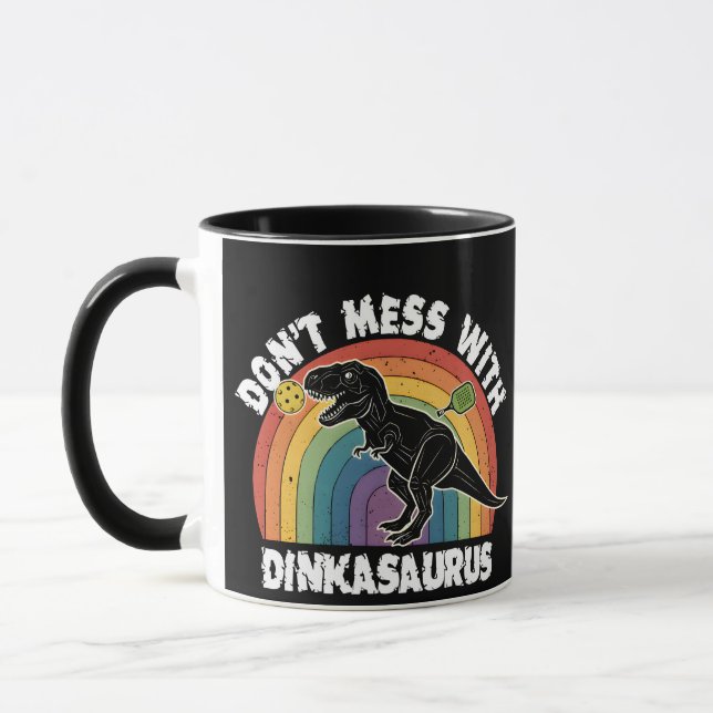 Rör Inte Dinkasaurus Pickleball Mugg (Vänster)