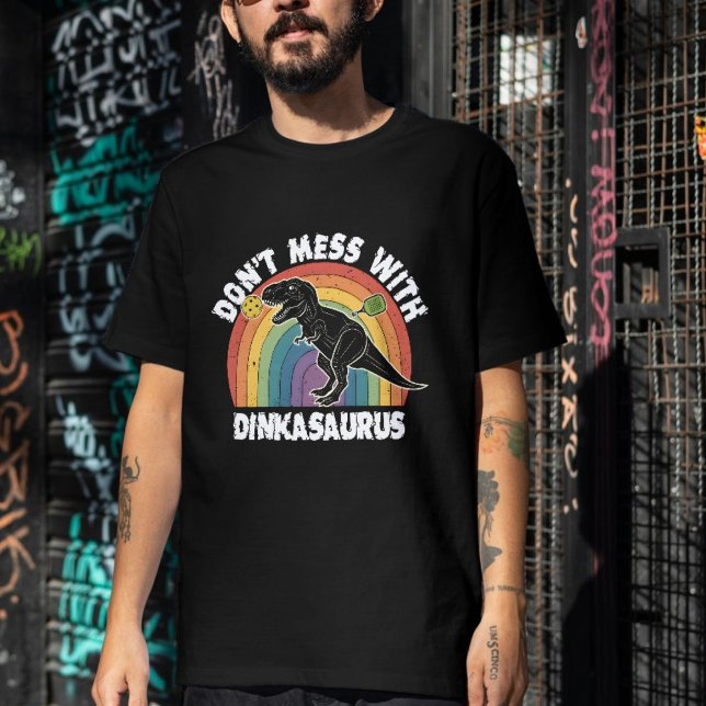 Rör Inte Dinkasaurus Pickleball T Shirt (Don’t Mess With Dinkasaurus Pickleball )