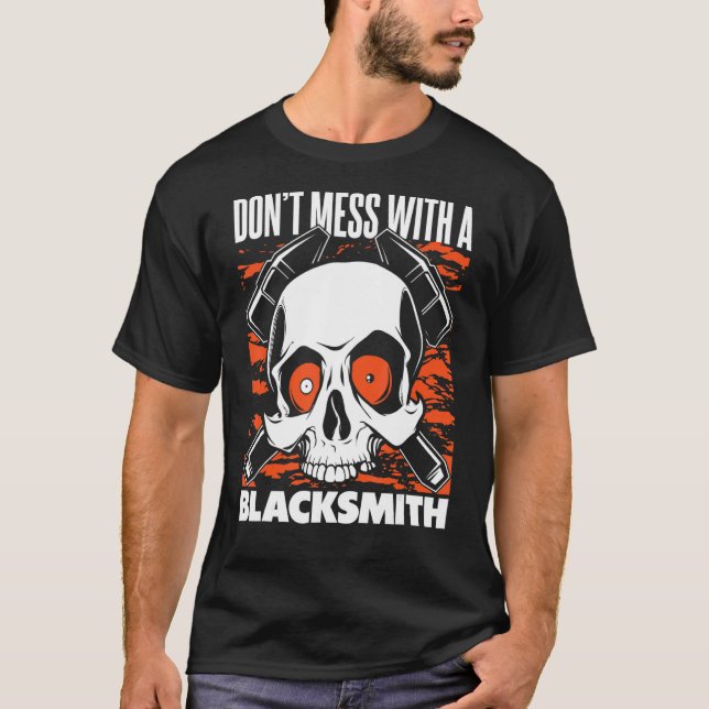 Rör Inte En Smideshobby Legend Smedja  T Shirt (Framsida)