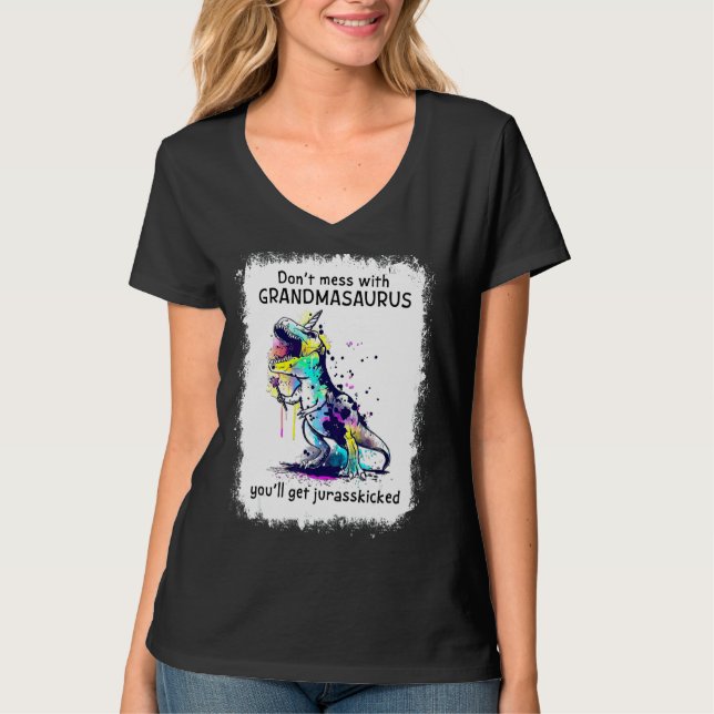 Rör inte Farmorsaurus, du får Jurasskic T Shirt (Framsida)