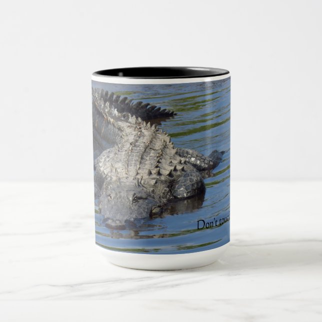 Rör Inte Min Kaffe Alligator Mugg (Center)